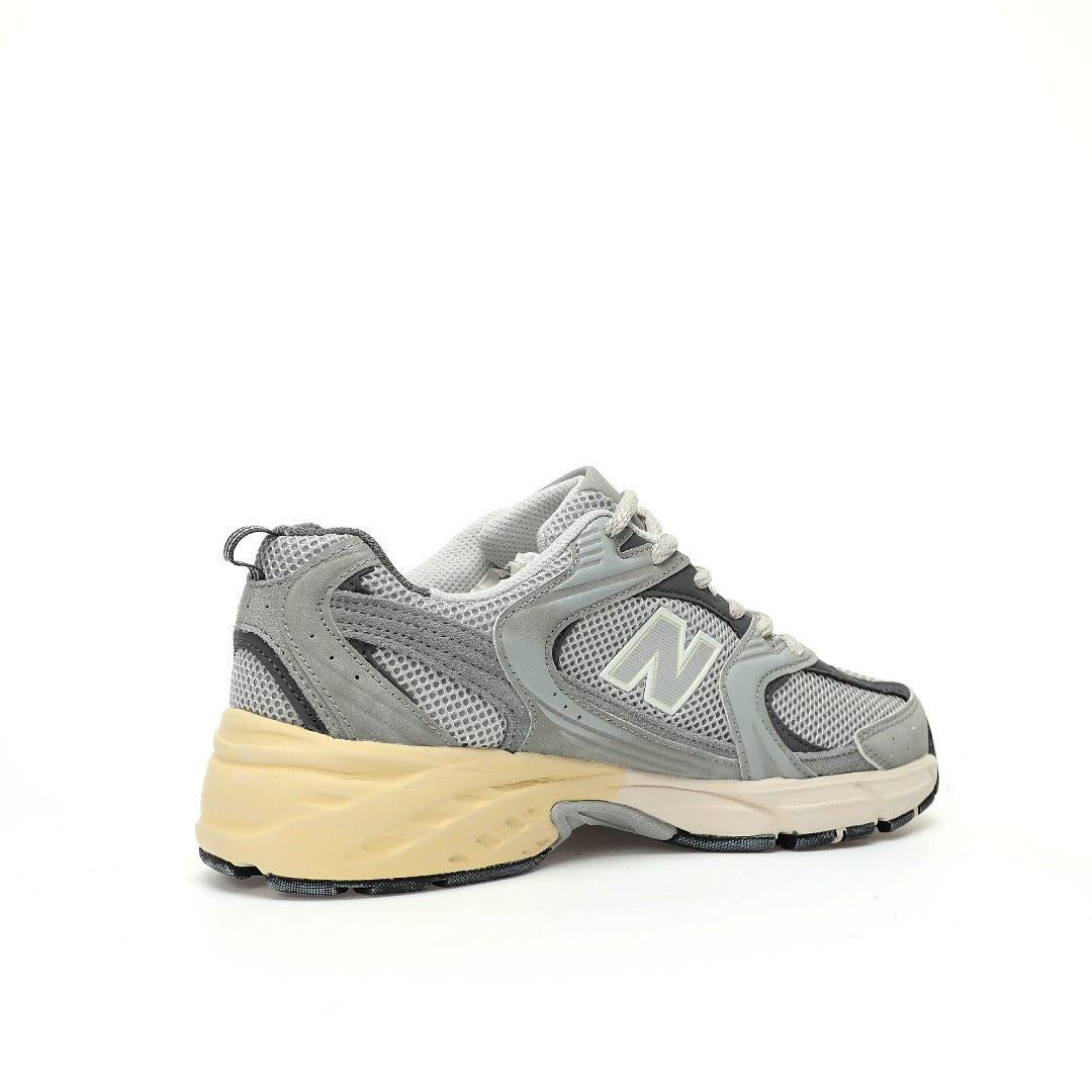 New Balance 530 Sneakers