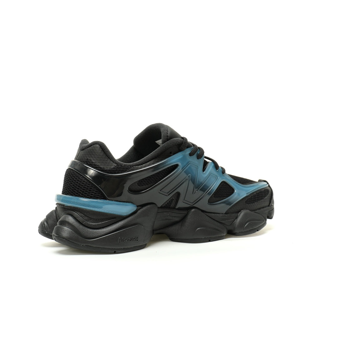 New Balance 9060 Sneakers