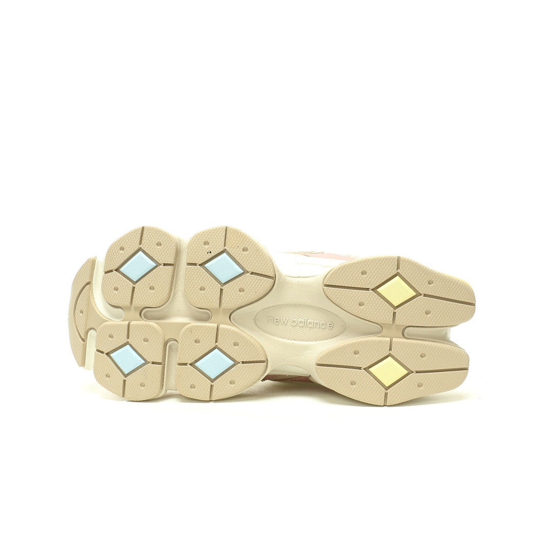 New Balance 9060 Sneakers