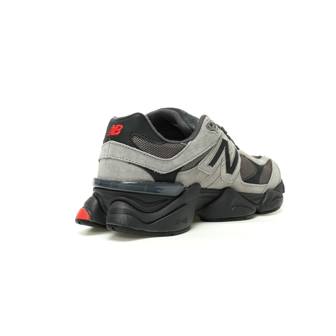 New Balance 9060 Sneakers