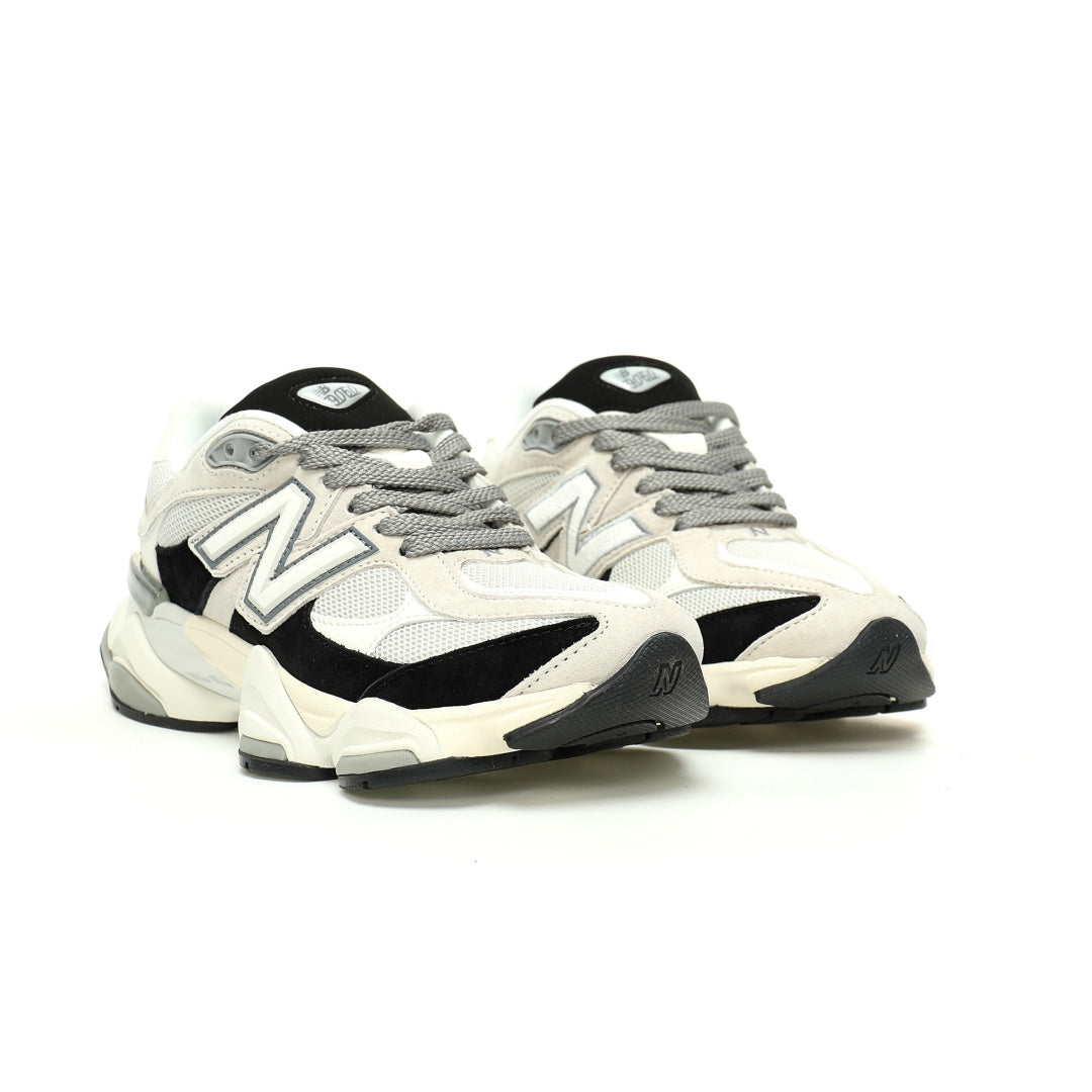 New Balance 9060 Sneakers
