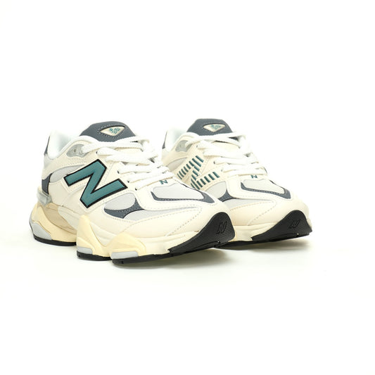 New Balance 9060 Sneakers