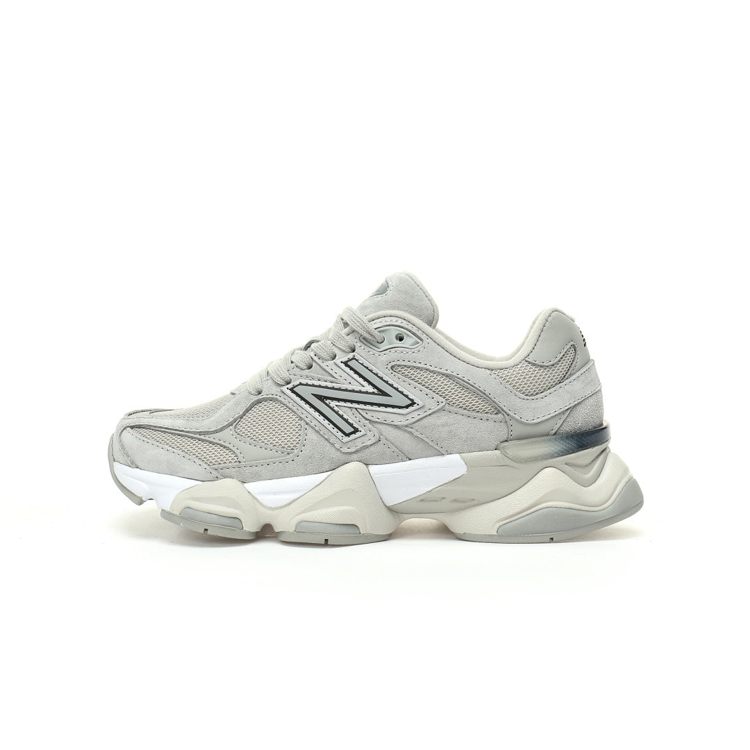 New Balance 9060 Sneakers