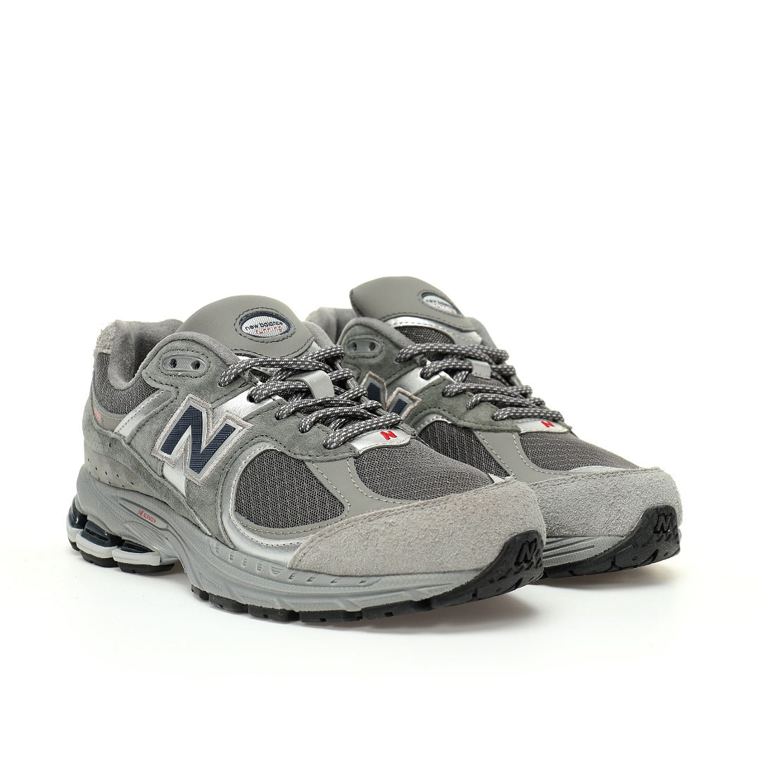 New Balance 2002R Sneakers
