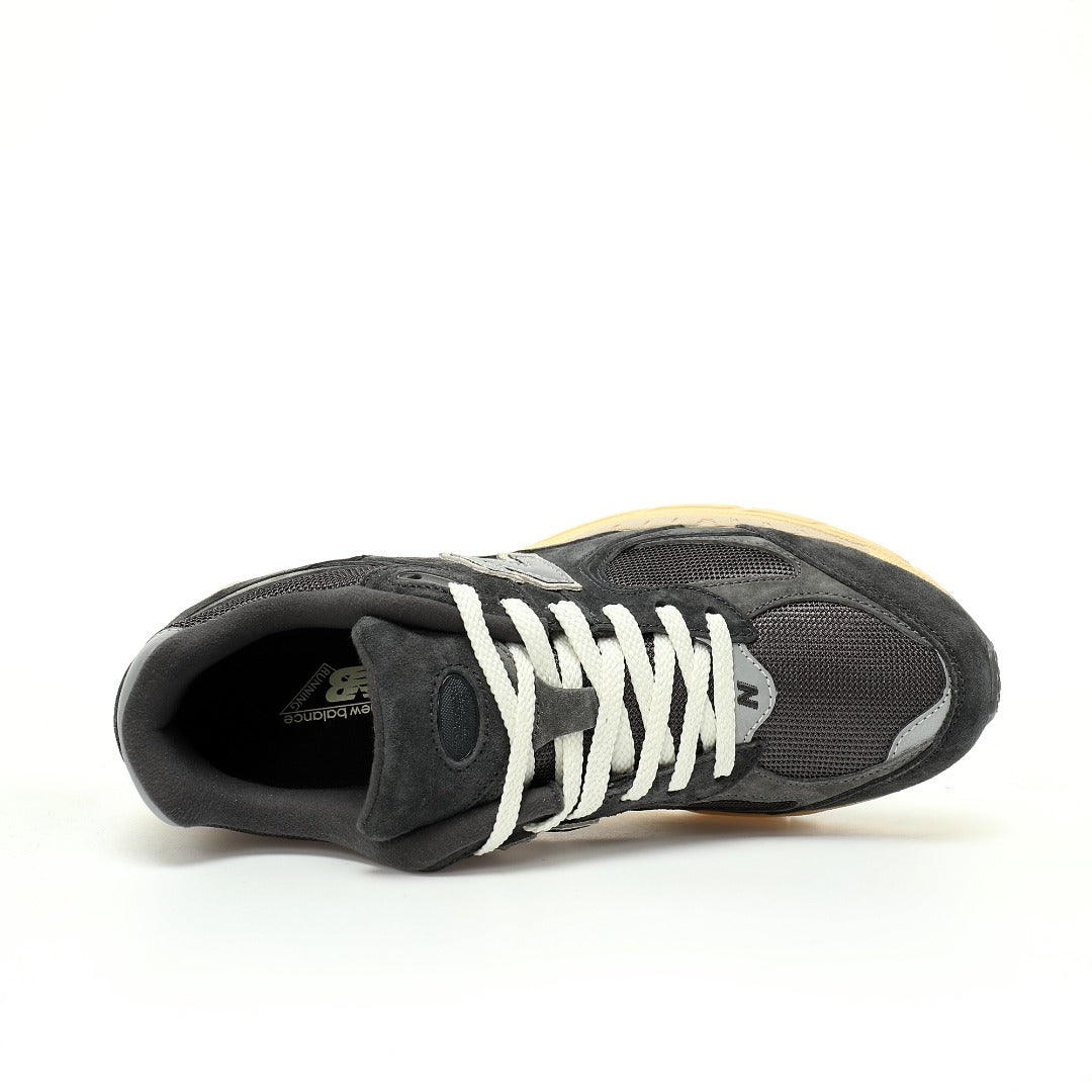 New Balance 2002R Sneakers