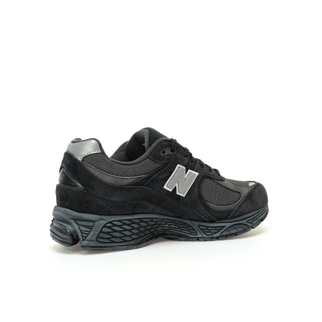 New Balance 2002R Sneakers