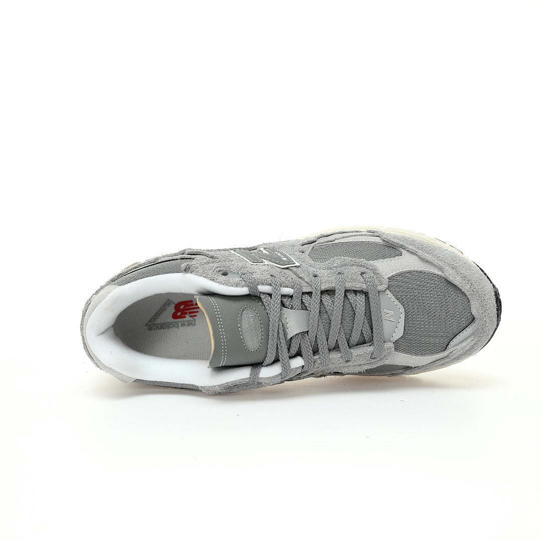 New Balance 2002R Sneakers