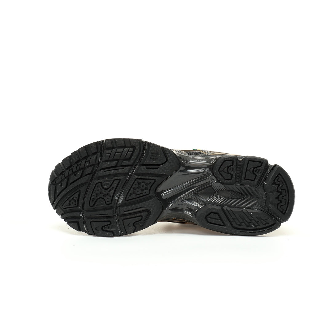 ASICS GEL-KAYANO 14 Sneakers