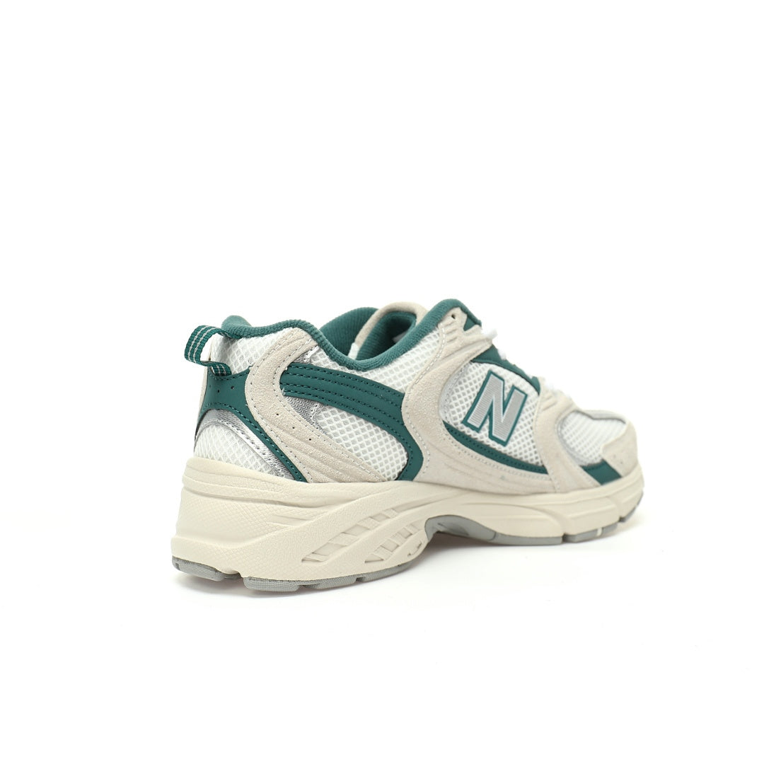 New Balance 530 Sneakers
