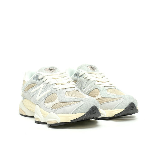 New Balance 9060 Sneakers