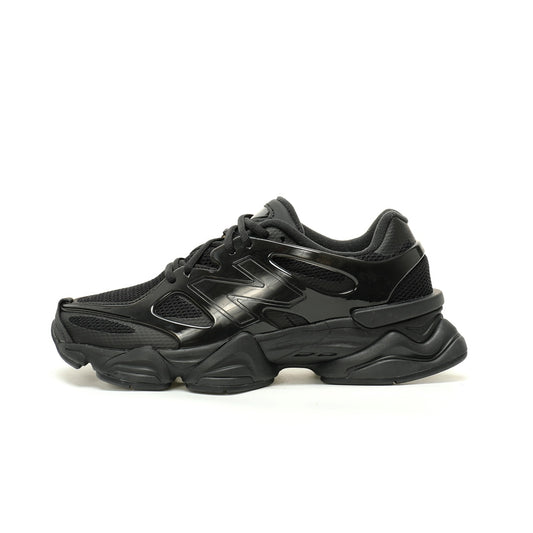 New Balance 9060 Sneakers