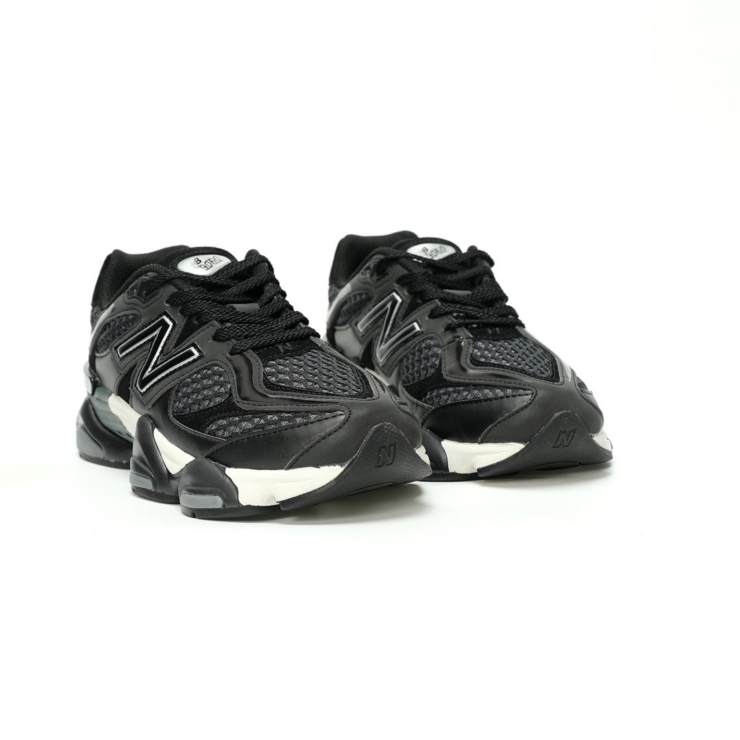 New Balance 9060 Sneakers