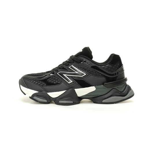 New Balance 9060 Sneakers
