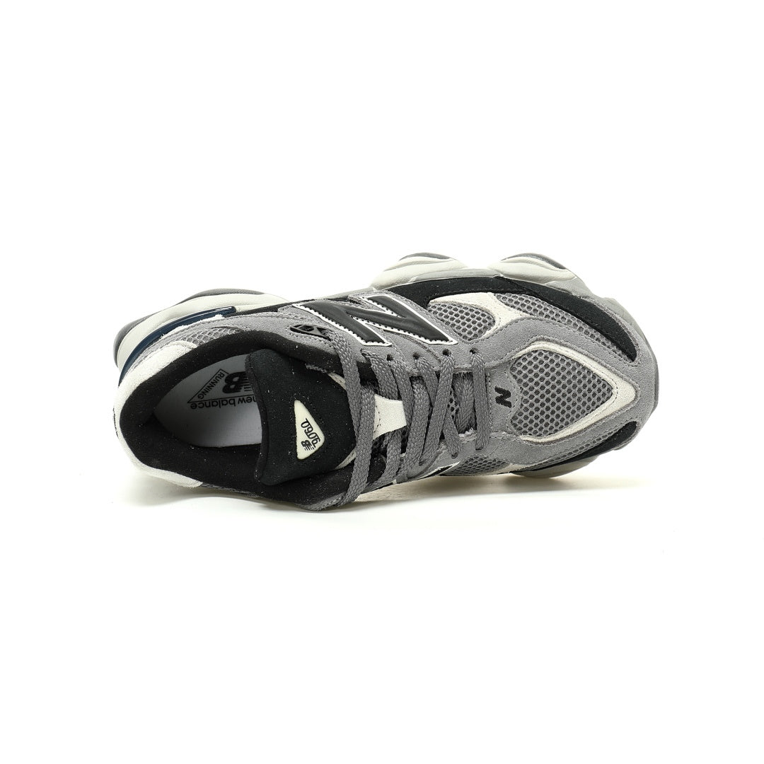 New Balance 9060 Sneakers