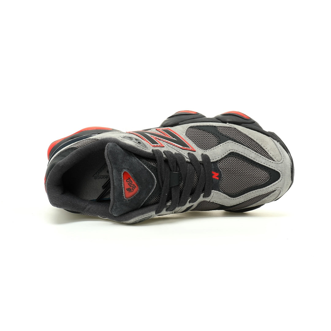 New Balance 9060 Sneakers
