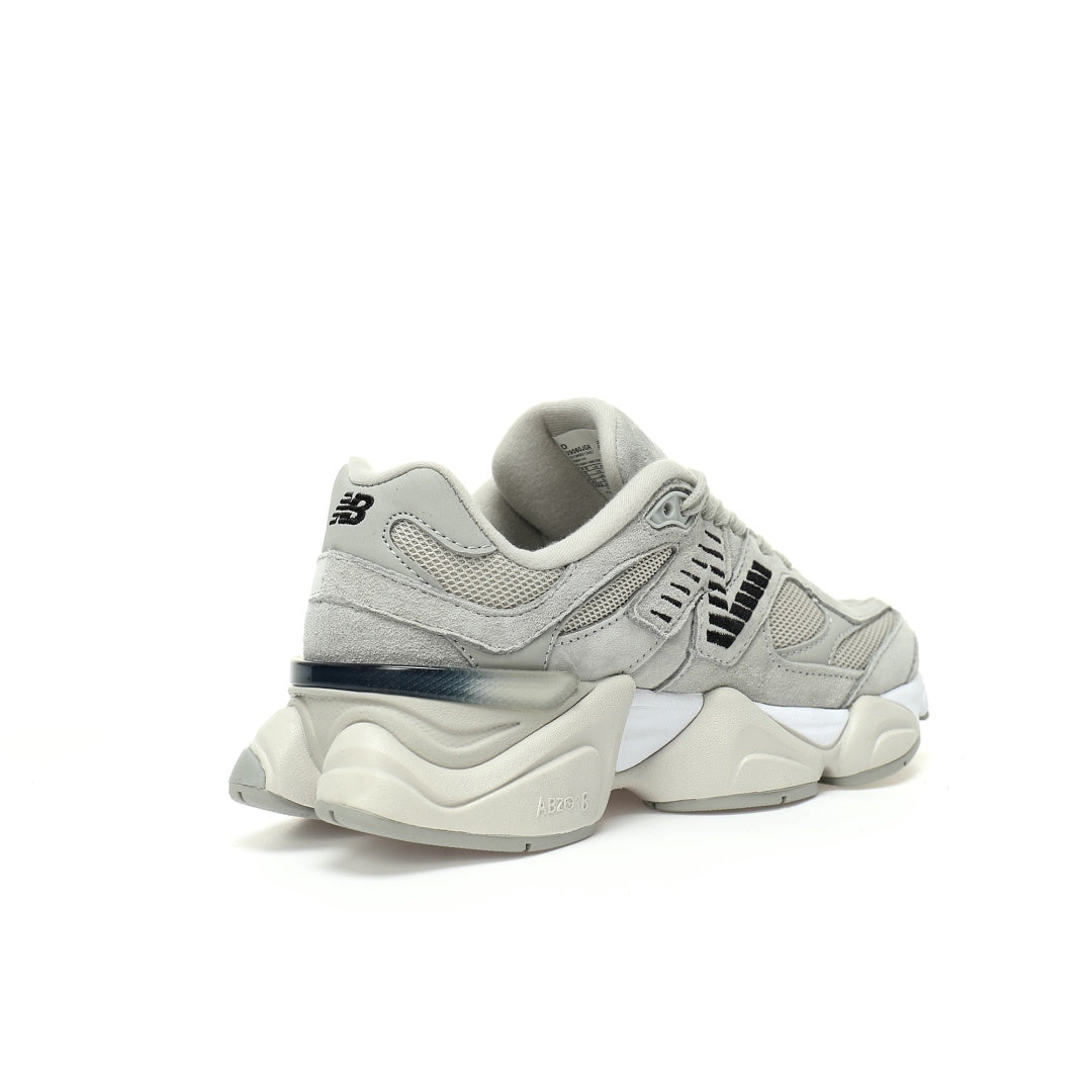 New Balance 9060 Sneakers