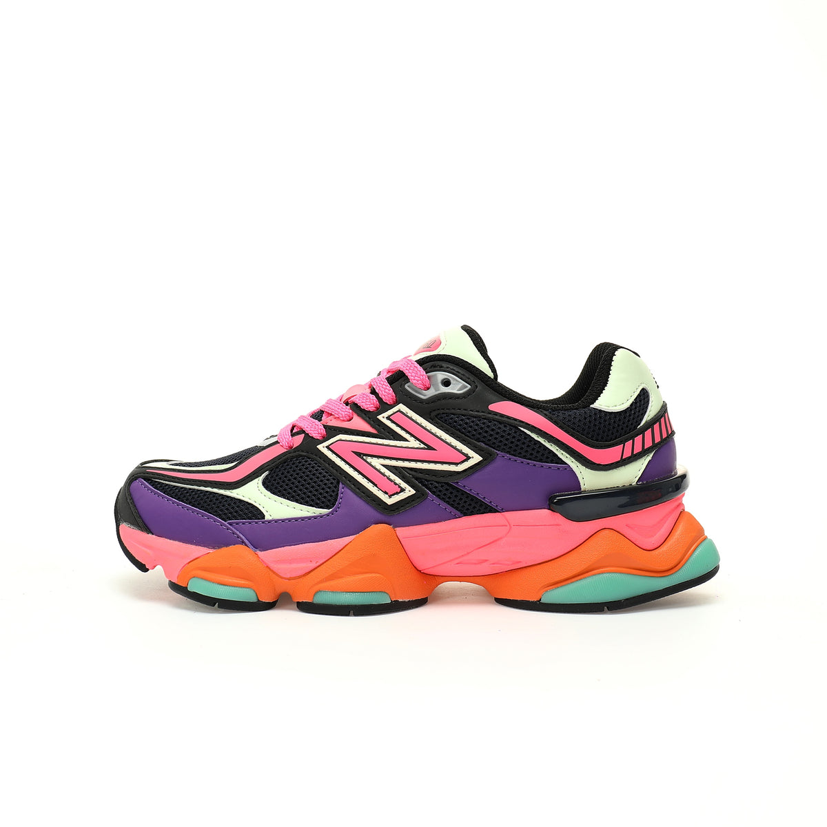 New Balance 9060 Sneakers