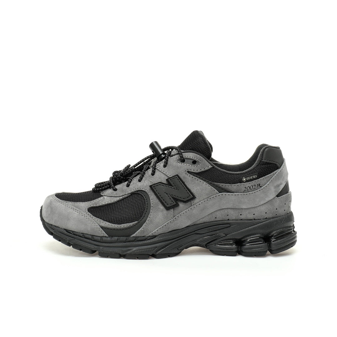 New Balance 2002R GORE-TEX Sneakers
