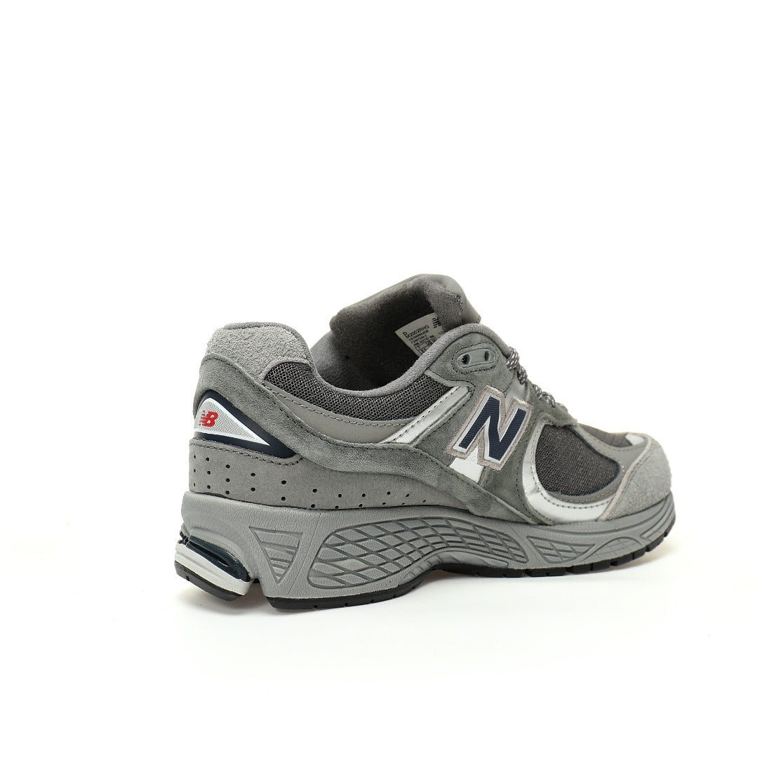 New Balance 2002R Sneakers