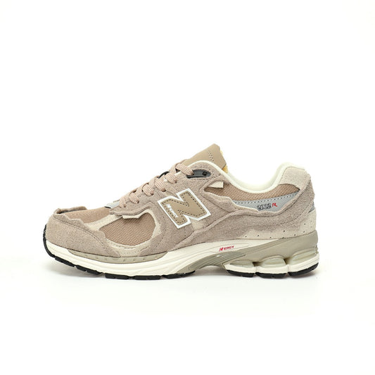 New Balance 2002R Sneakers