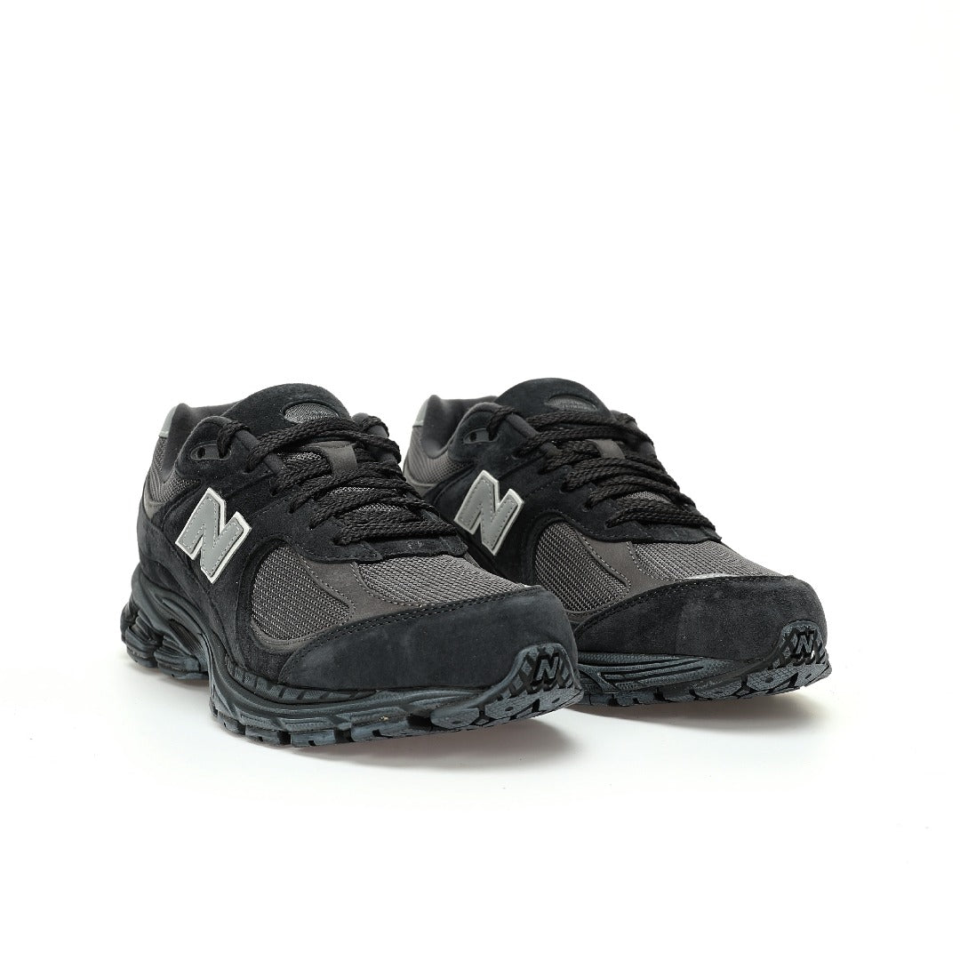 New Balance 2002R Sneakers