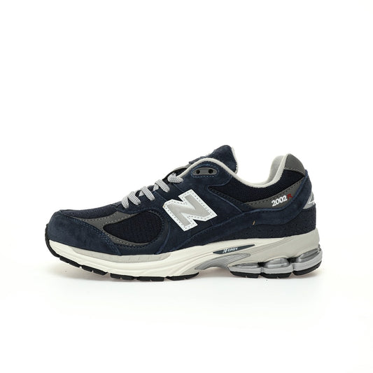 New Balance 2002R GORE-TEX Sneakers