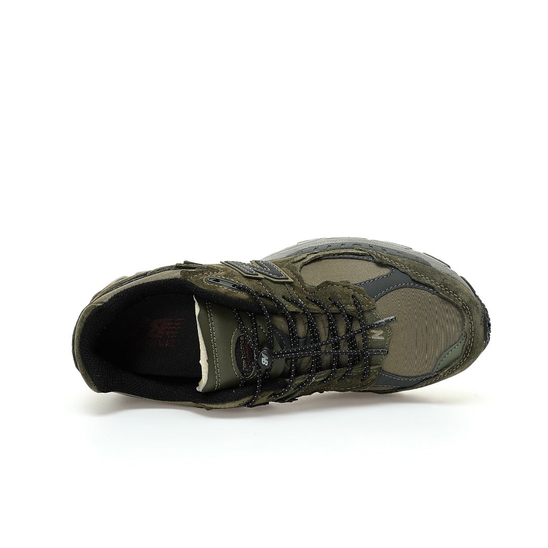 New Balance 2002R Sneakers