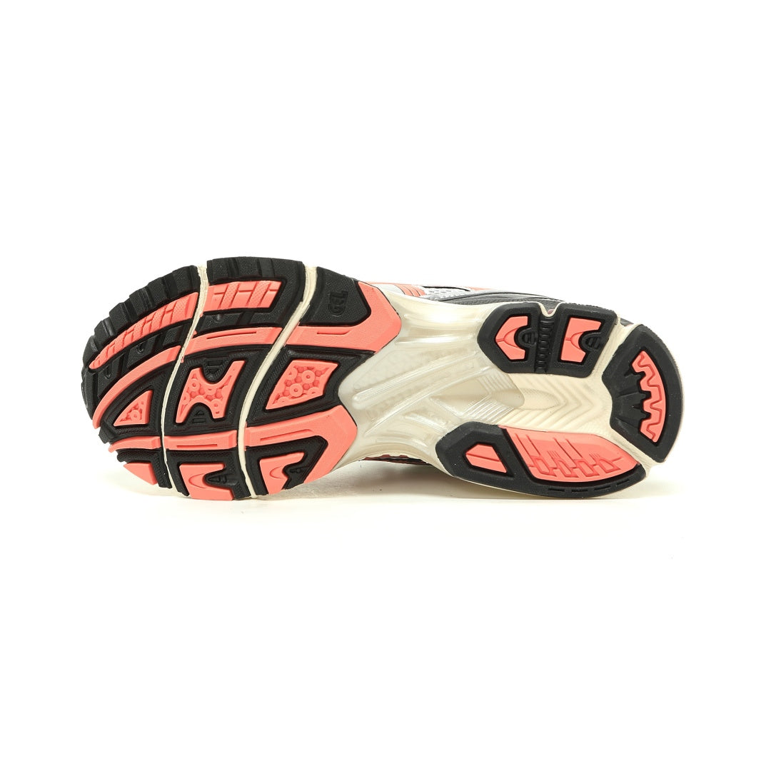 ASICS GEL-KAYANO 14 Sneakers